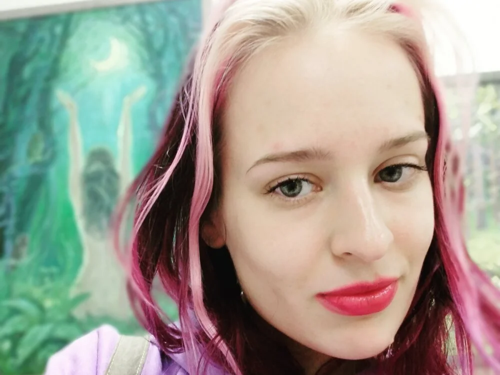 Mila_weed Obrolan XXX Offline