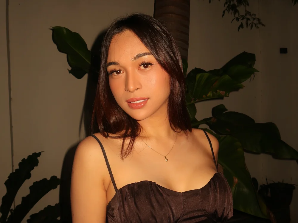 Jewel_Sparkles offline XXX-chat