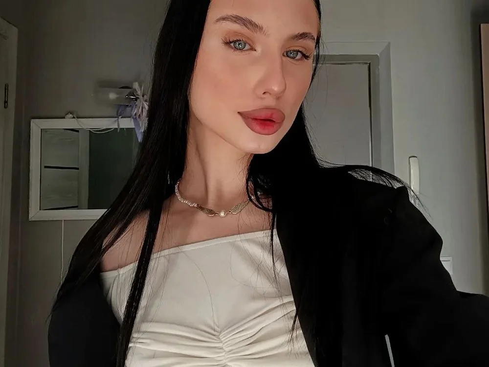 CatherineBish's Offline Chat Room