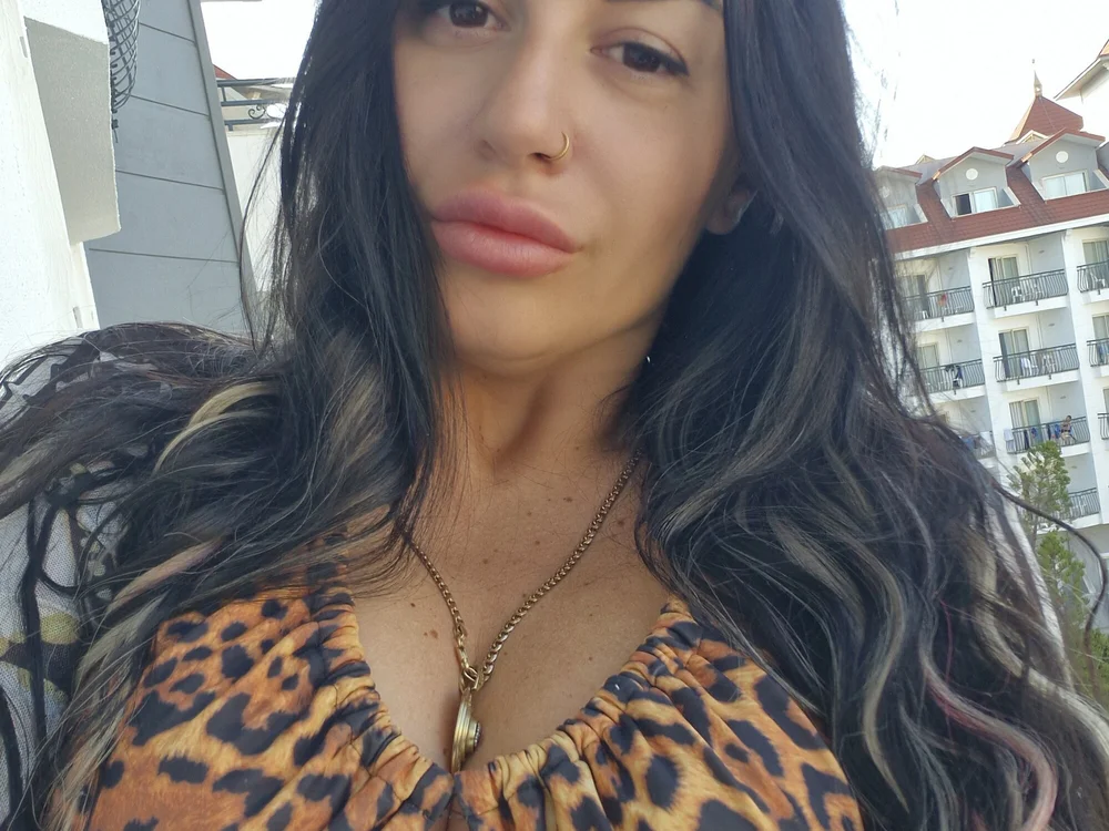 Julianneloreen offline chatrum