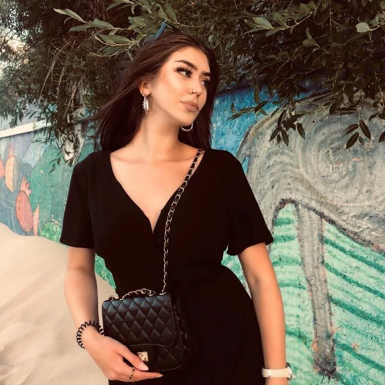 Shinysofia's Offline XXX Chat