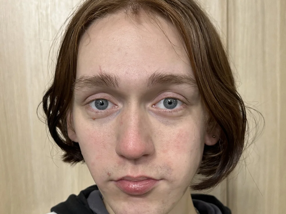 Piper_Foxx's Offline Chat Room