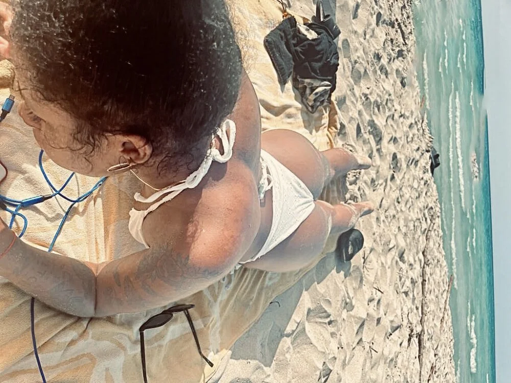 LilithCuban's Offline XXX Chat