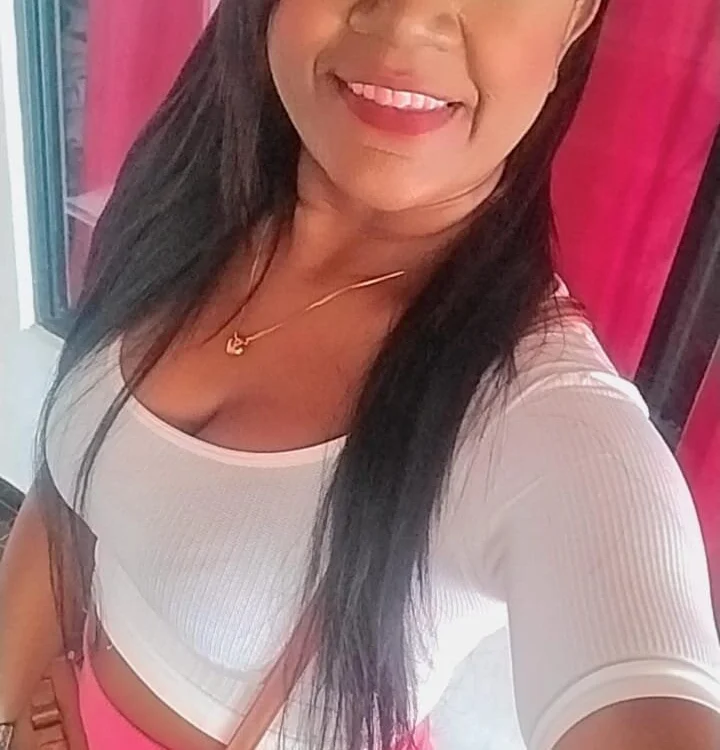 abby_thomson_01 offline chatrum