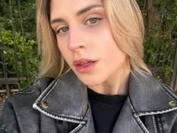 Model heartseduction