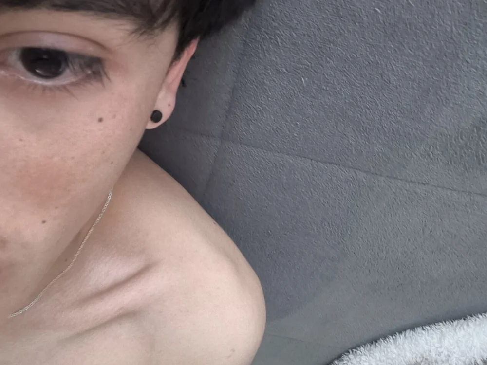 Offline XXX chat Samuel_pz