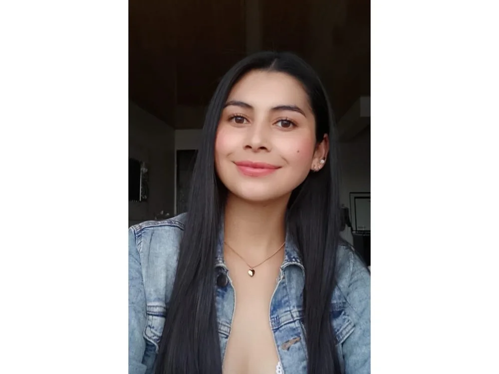 cami_gp's Offline Chat Room