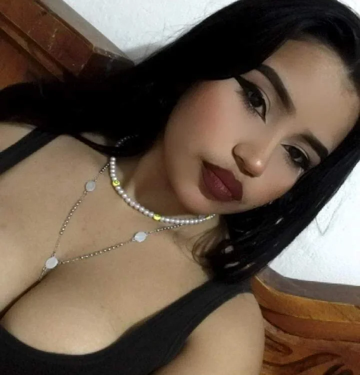 chikihot_18 offline chatrum