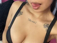 Kittytokio Adlı Modelin Canlı XXX Sohbeti