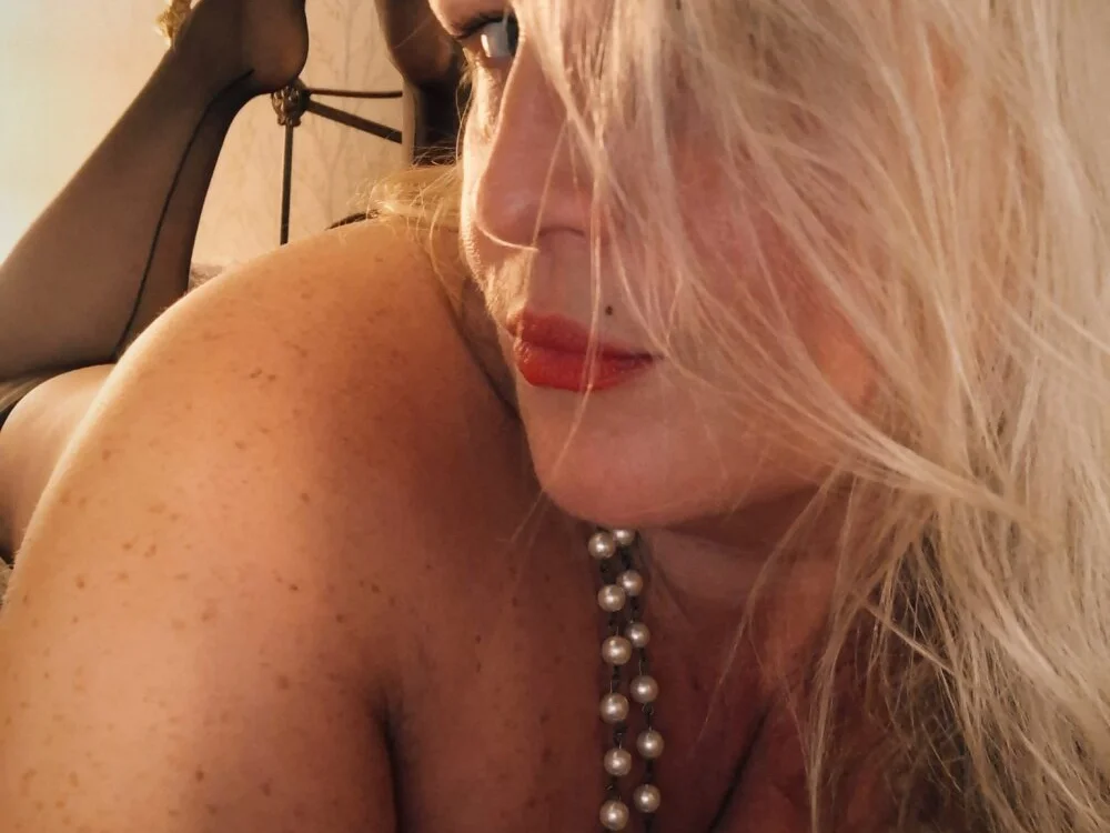 Chatroom XXX hors ligne de British_Bella