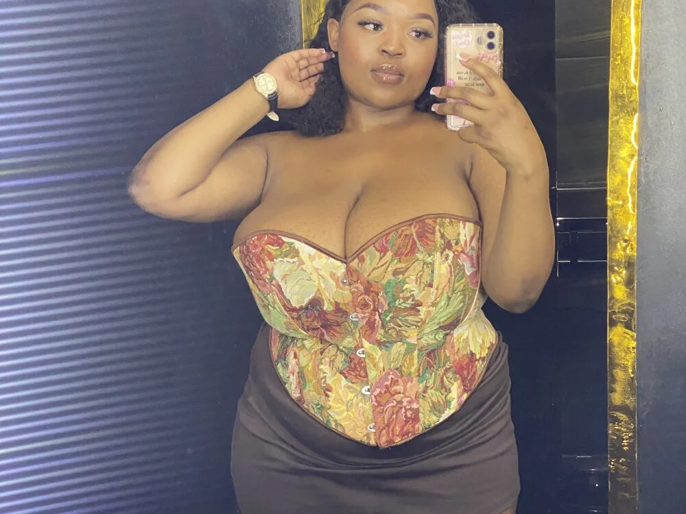 Sugarbabe242's Offline XXX Chat