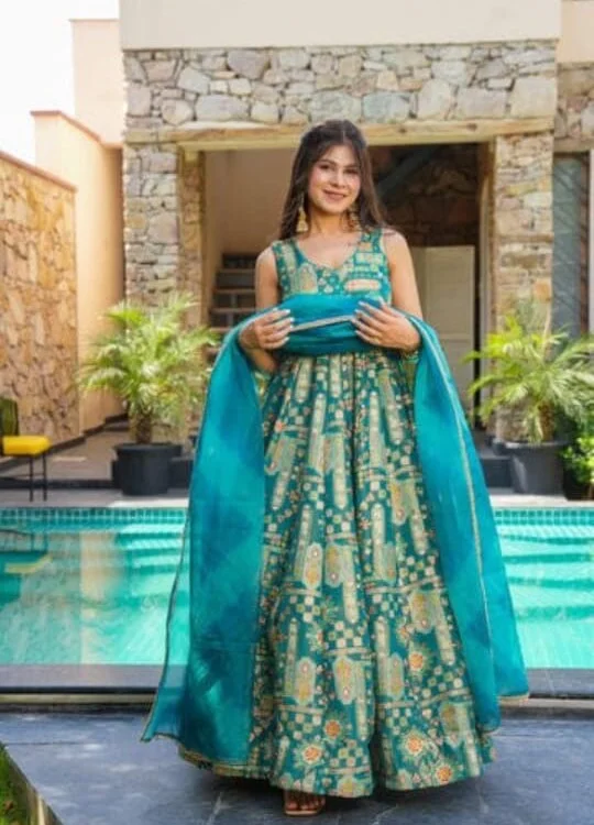 Hot_baby900 Obrolan XXX Offline