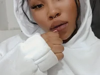 Sembang XXX Secara Langsung DrippinCaramelCutie