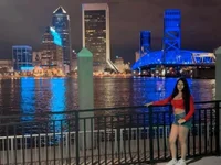 Преглед на leyla_saenz