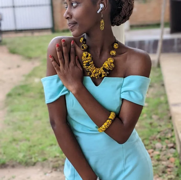 Sweettonia's Offline XXX Chat