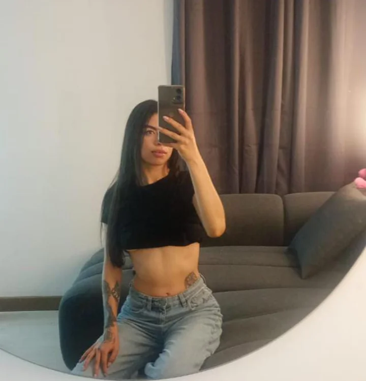 swt_helen's Offline XXX Chat