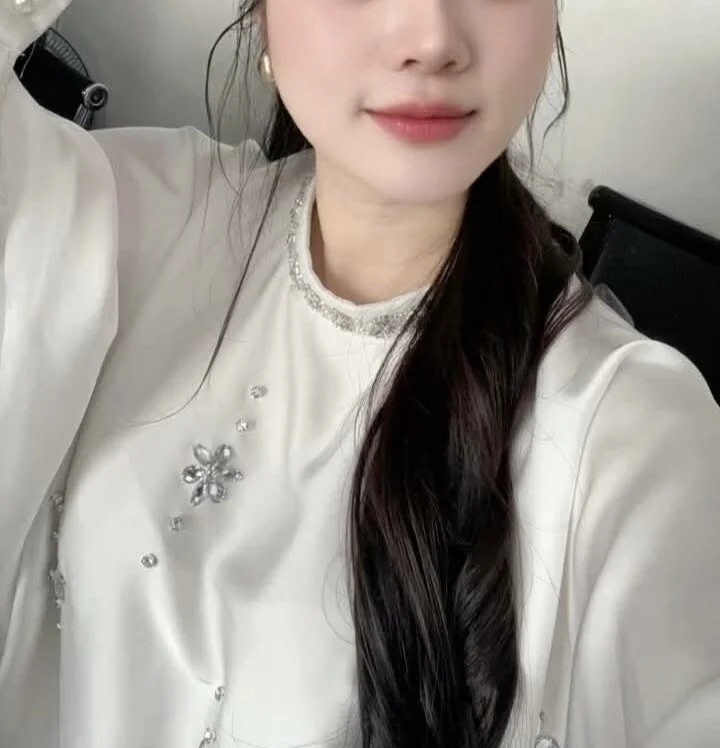 AsaraNie 离线XXX聊天