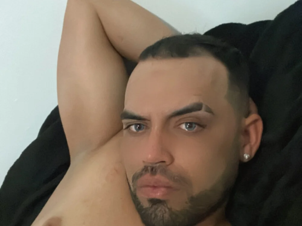 Chatroom XXX hors ligne de Cr7fuego