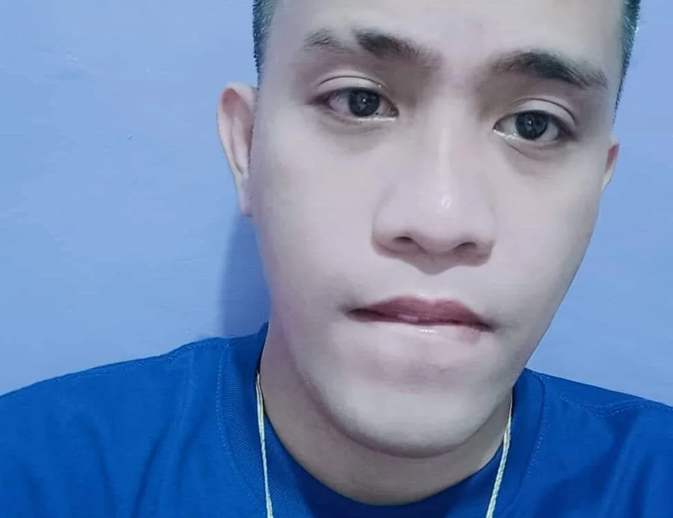 Thyler08のオフラインXXXチャット