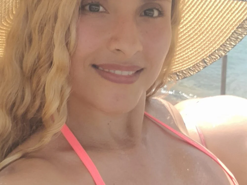 JhordanAndDanna Chat XXX Ngoại tuyến