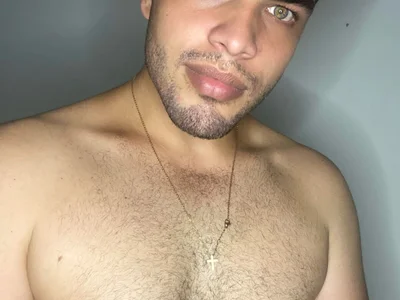 Hazel_eyes1293 Male Flexing Sex Cam