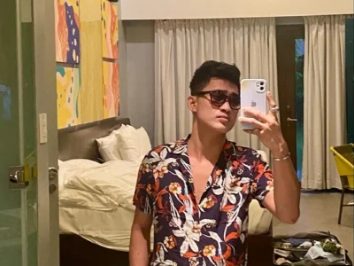 good_boy_in_bed profile