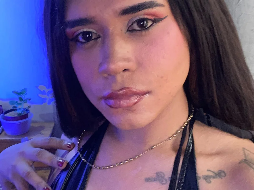 XXX chat uživo modela Mila_Stone244