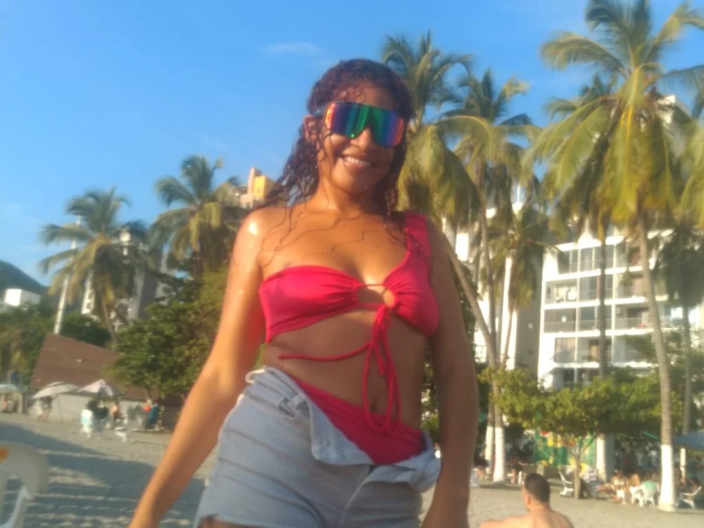 valentina_smith72's Offline XXX Chat