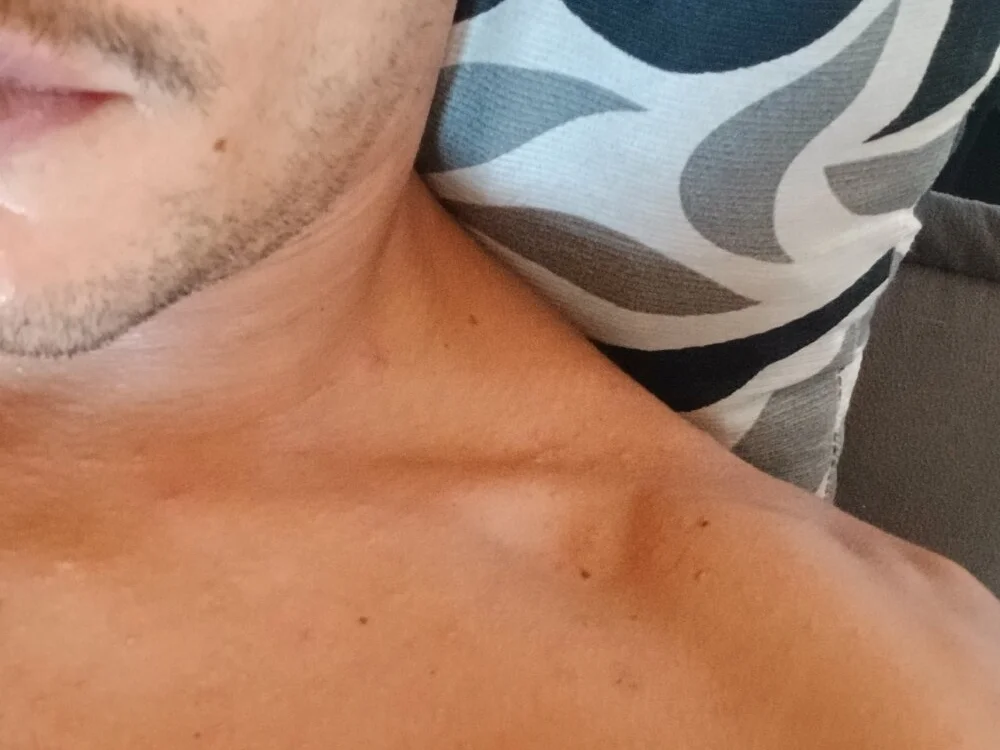 roludo00177 Chat XXX Ngoại tuyến