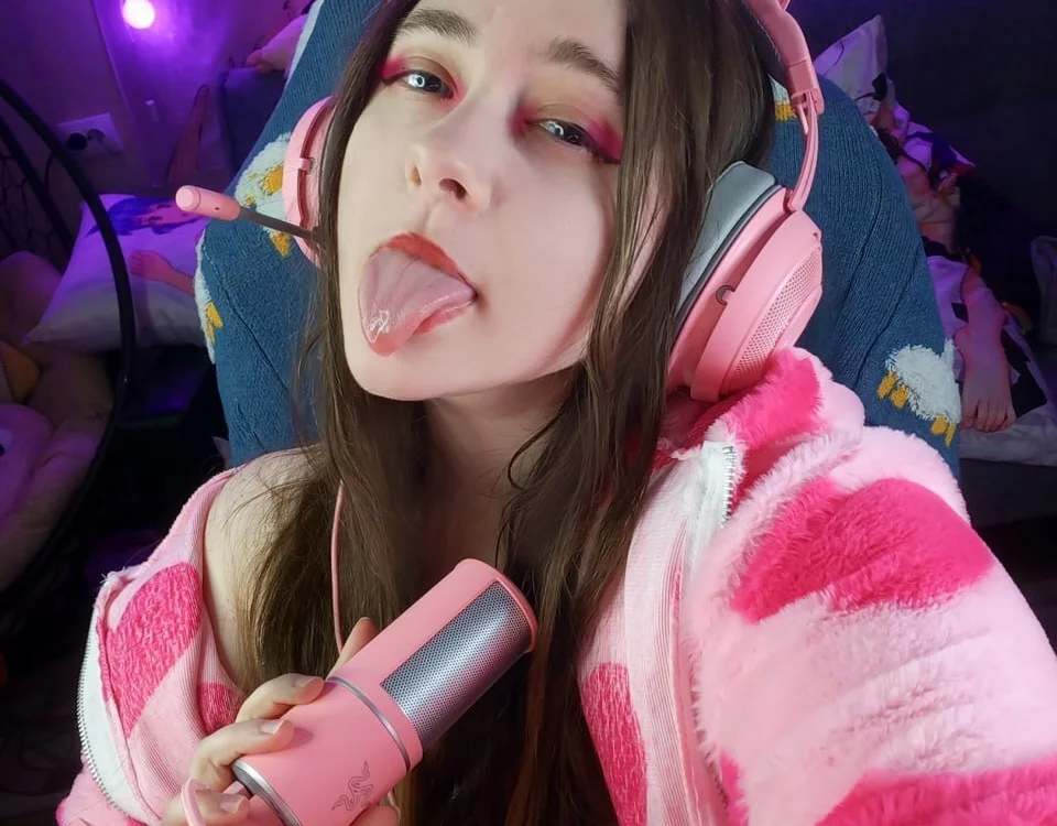 Sailor_Sarah's Offline Chat Room