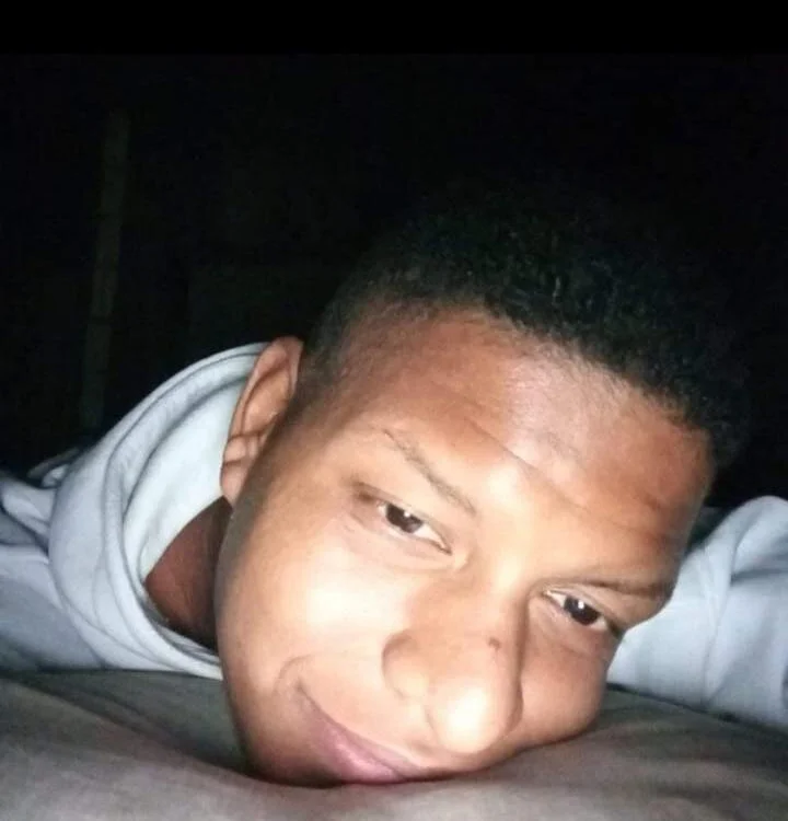 Daaniel593 Chat XXX offline