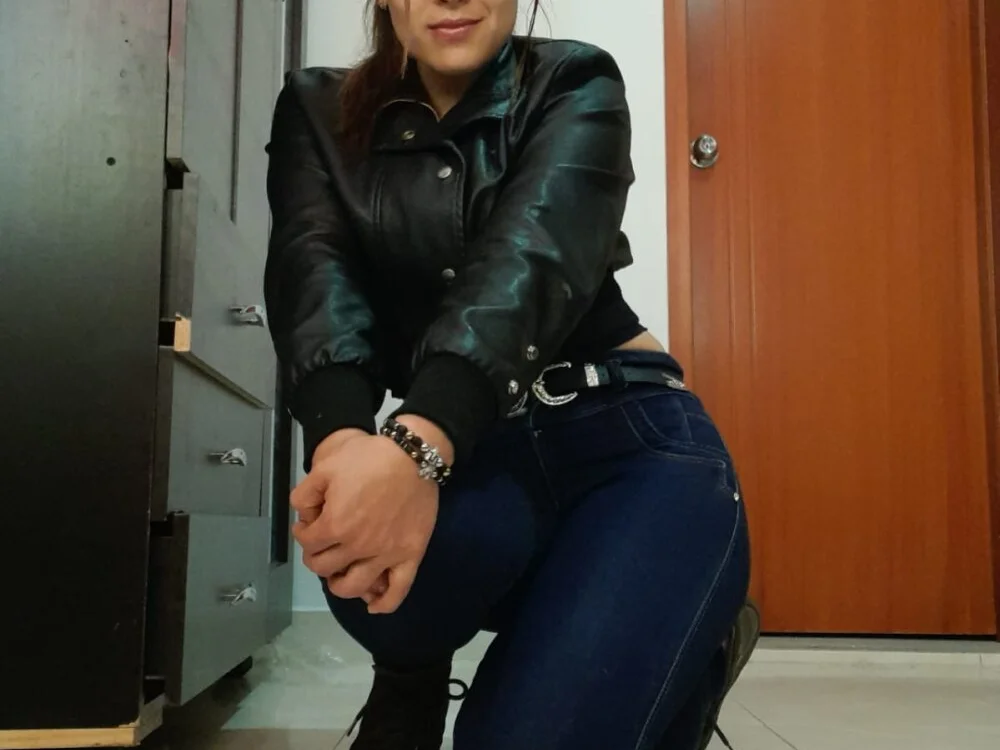 carolinahornysexi offline XXX-chat