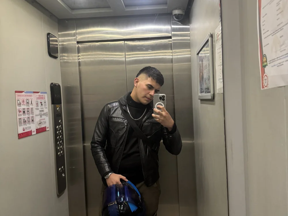 santi_82 offline chatrum