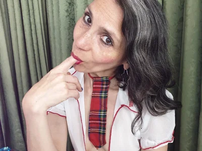 Axela_Milf - Girl 