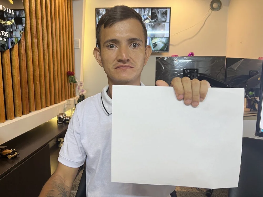 MatiasTunez's Offline Chat Room