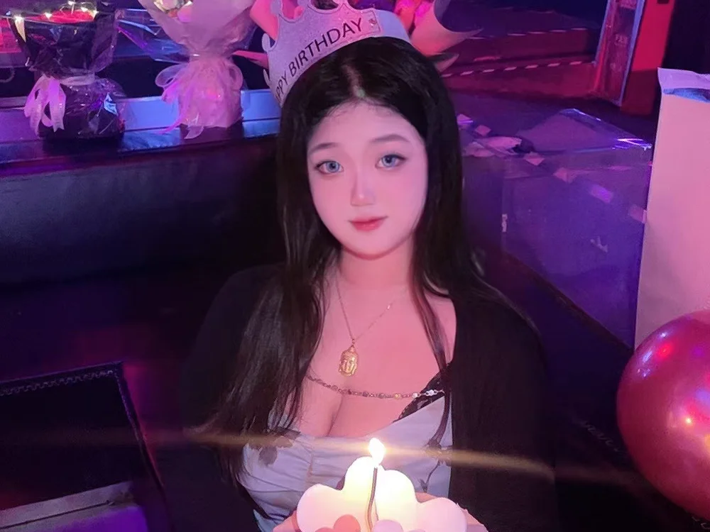 Qian-QAQ's Offline Chat Room