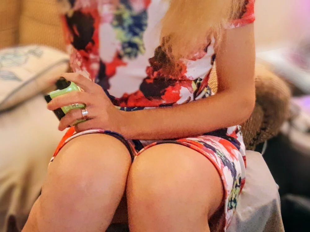 Ivori_T99's Offline XXX Chat