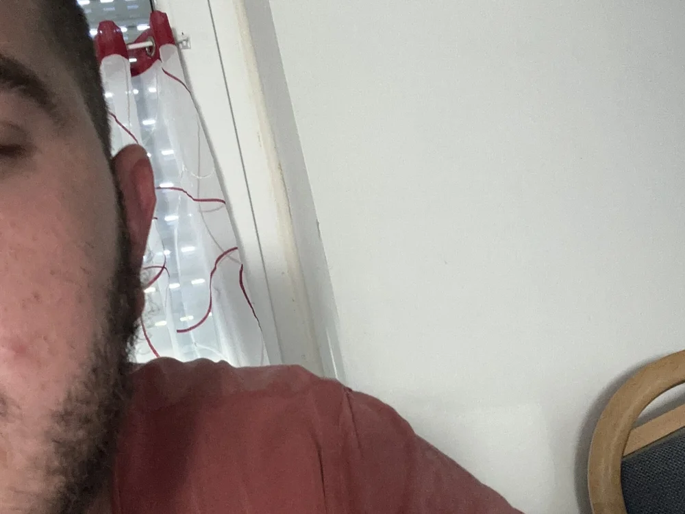 heisserboy25 offline chatrum