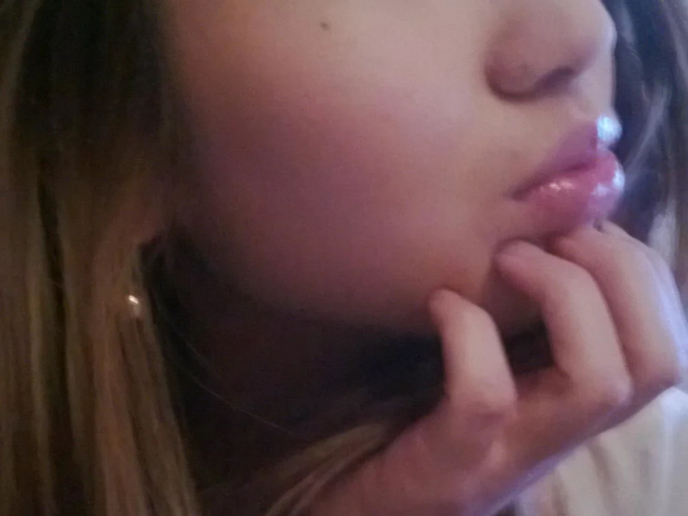 AllySSS' Offline XXX Chat