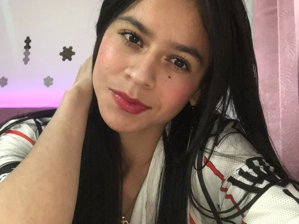 salomeerivas' Offline Chat Room