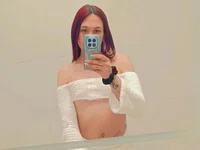 Alisson-Miller's webcam live show