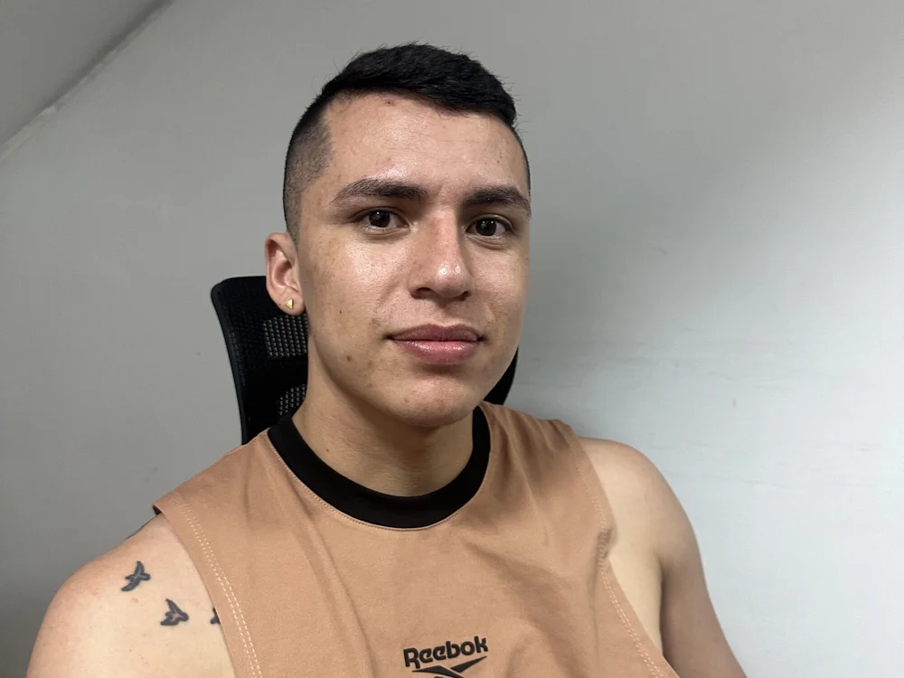 isabella_lust Offline XXX-chat