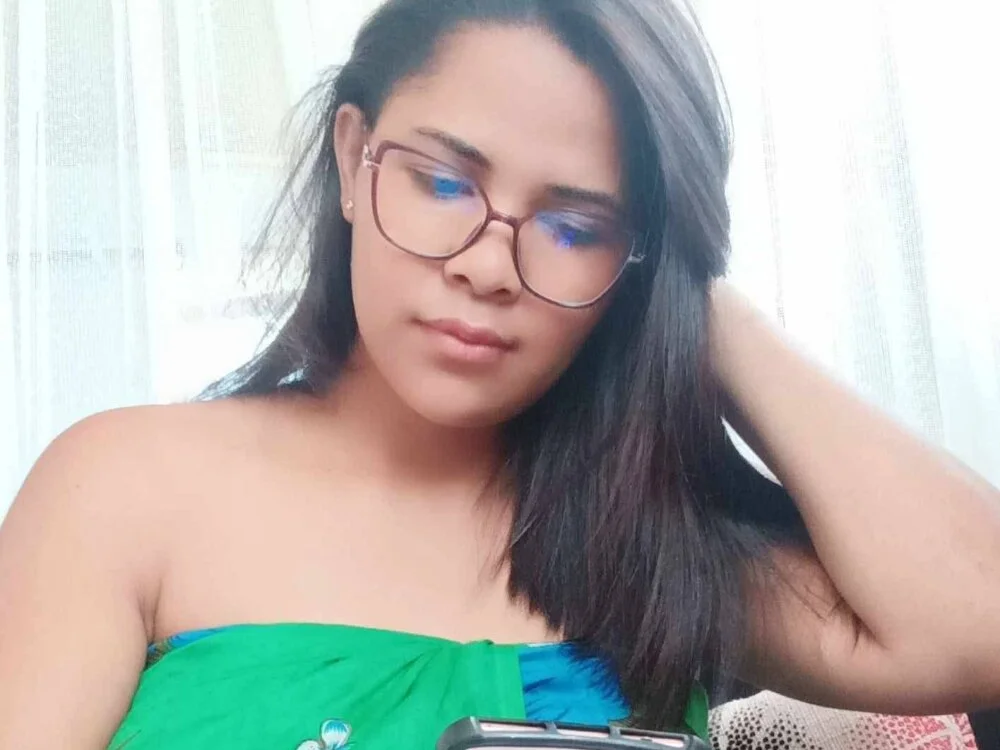 aleixane Chat XXX Ngoại tuyến