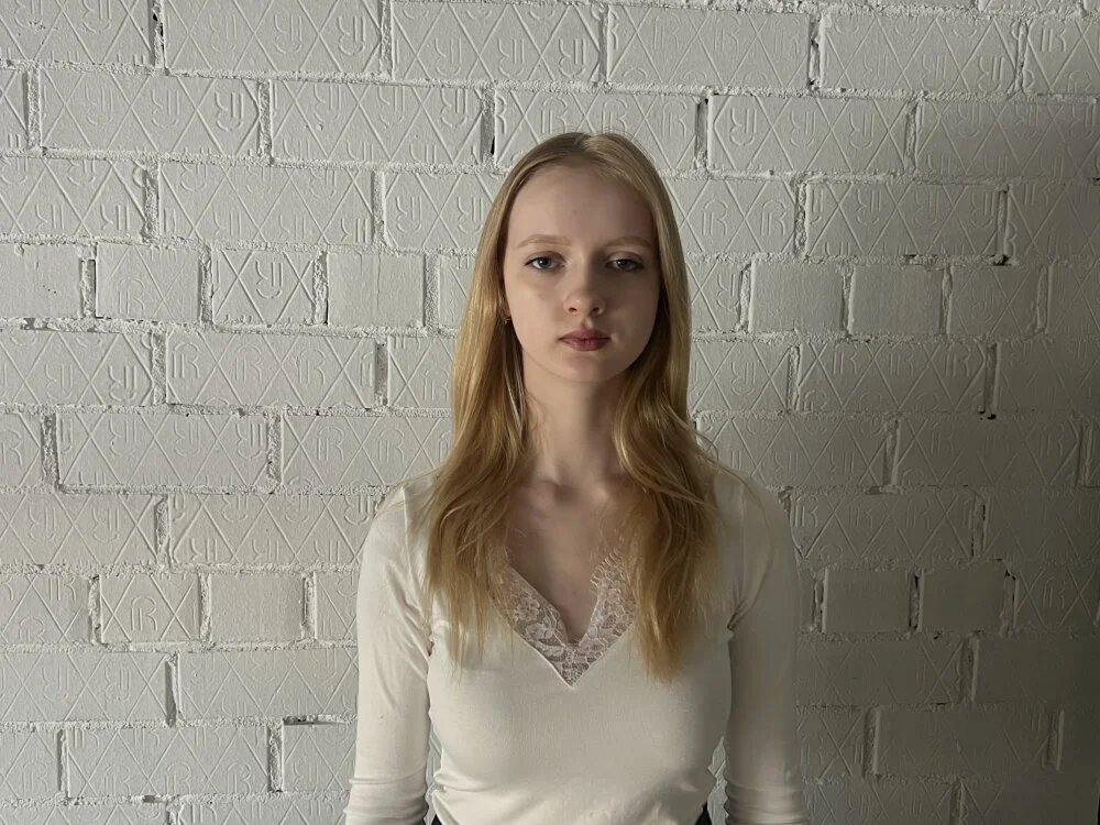 Offline XXX chat modela ErinnStandifer