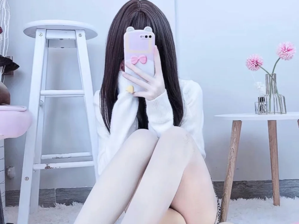 Kimi_i168cm's Offline XXX Chat