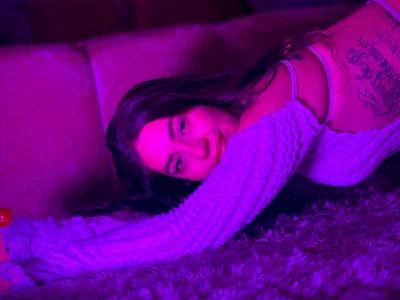 Alaana69 webcam preview