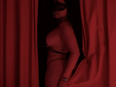 Mia_Luxury - Girl 