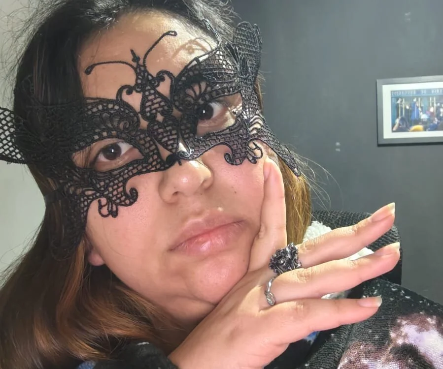 maskedlady94 offline chatrum