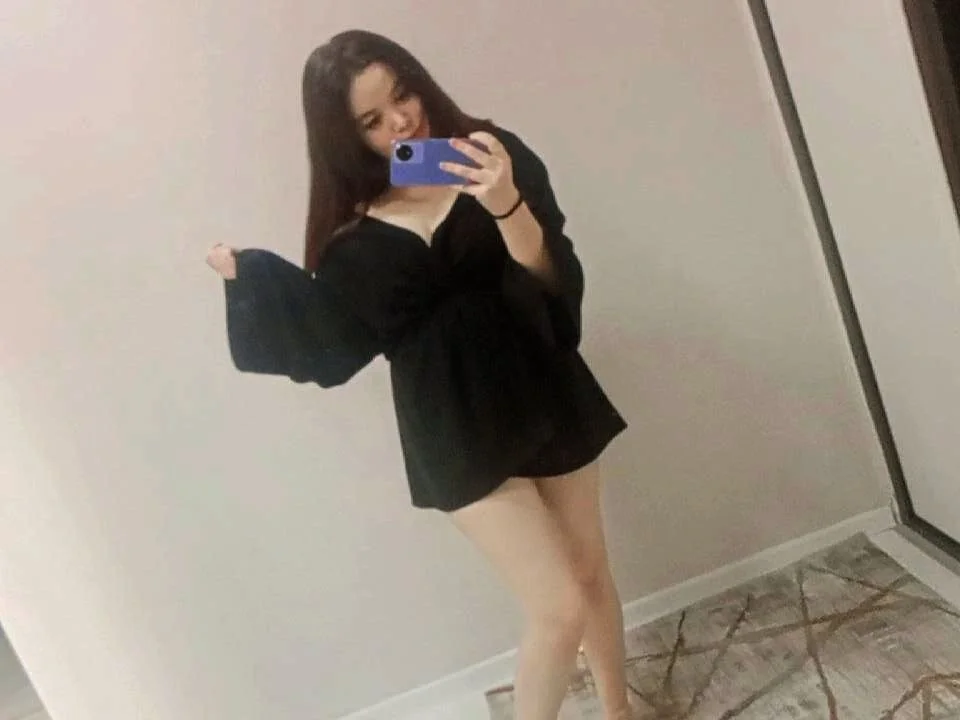 Gloria_relax অফলাইন XXX চ্যাট