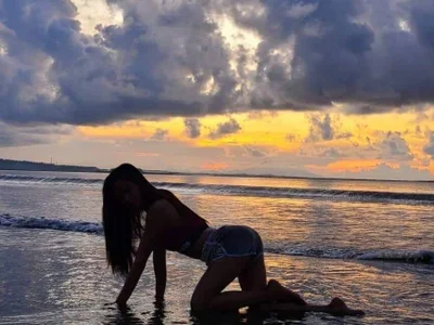 TSEllaSlut Trans Bisexual Live Webcam Chat